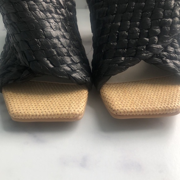 Dolce Vita POSY Sandals Black Raffia Block Heel, 5/6, New For Spring 2023 - Picture 4 of 12
